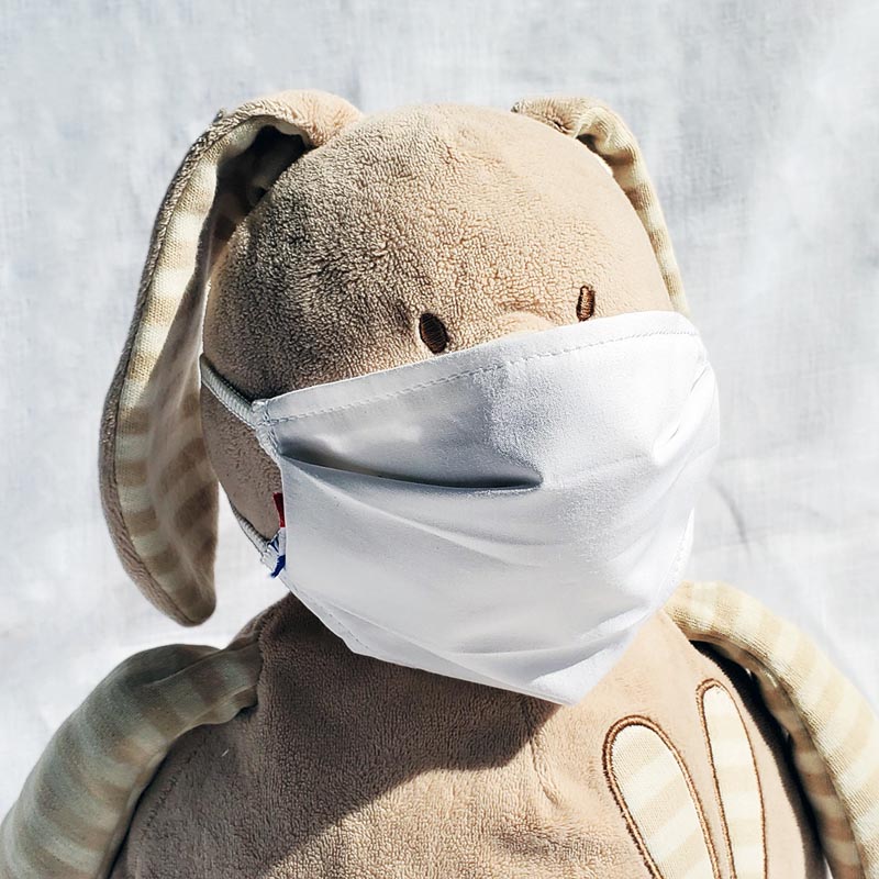 gros doudou lapin masque en tissu